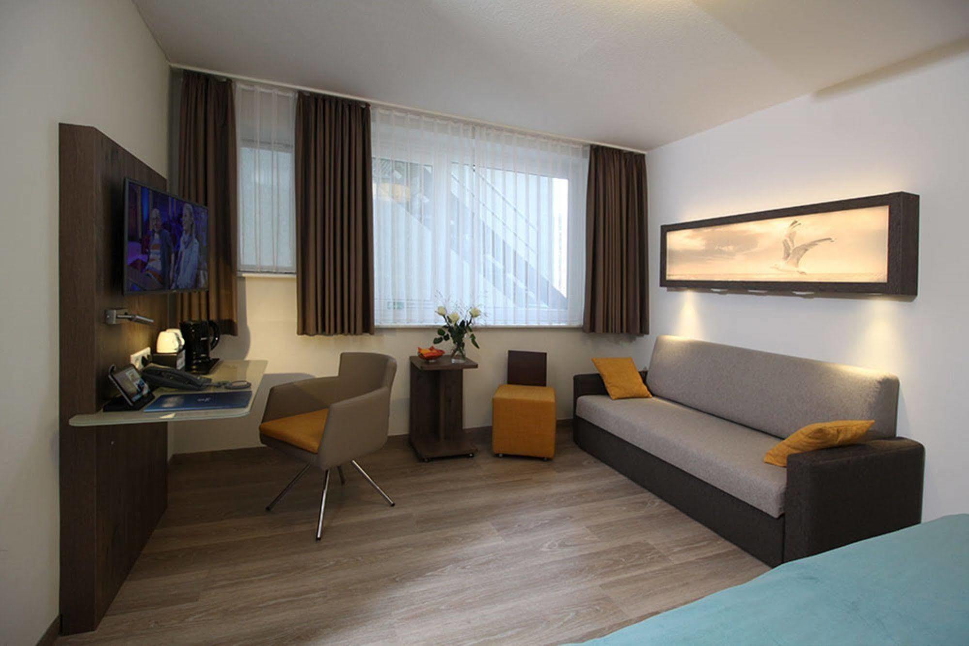 City Hotel Бремерхафен Экстерьер фото