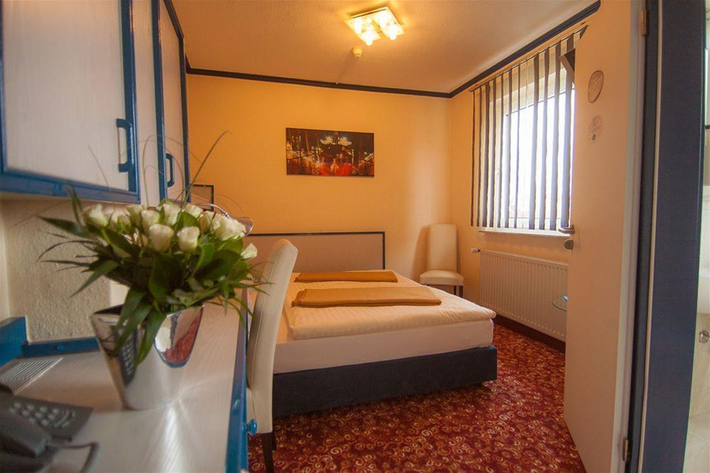 City Hotel Бремерхафен Экстерьер фото
